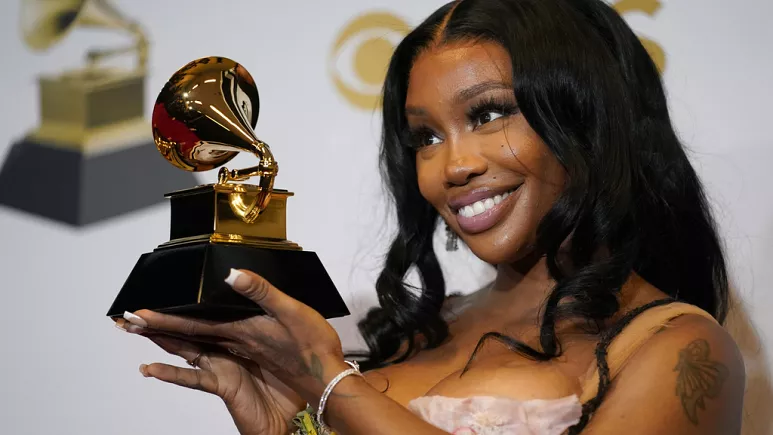 Grammy 2024 adayları belli oldu: SZA, 9 adaylıkla listenin başında