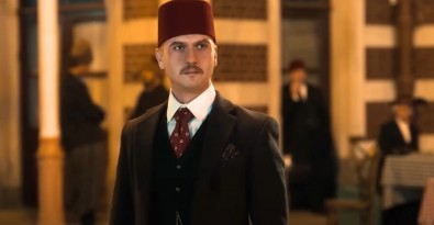 Atatürk 1881 - 1919 (1. Film), açılışını gişenin zirvesinde gerçekleştirdi
